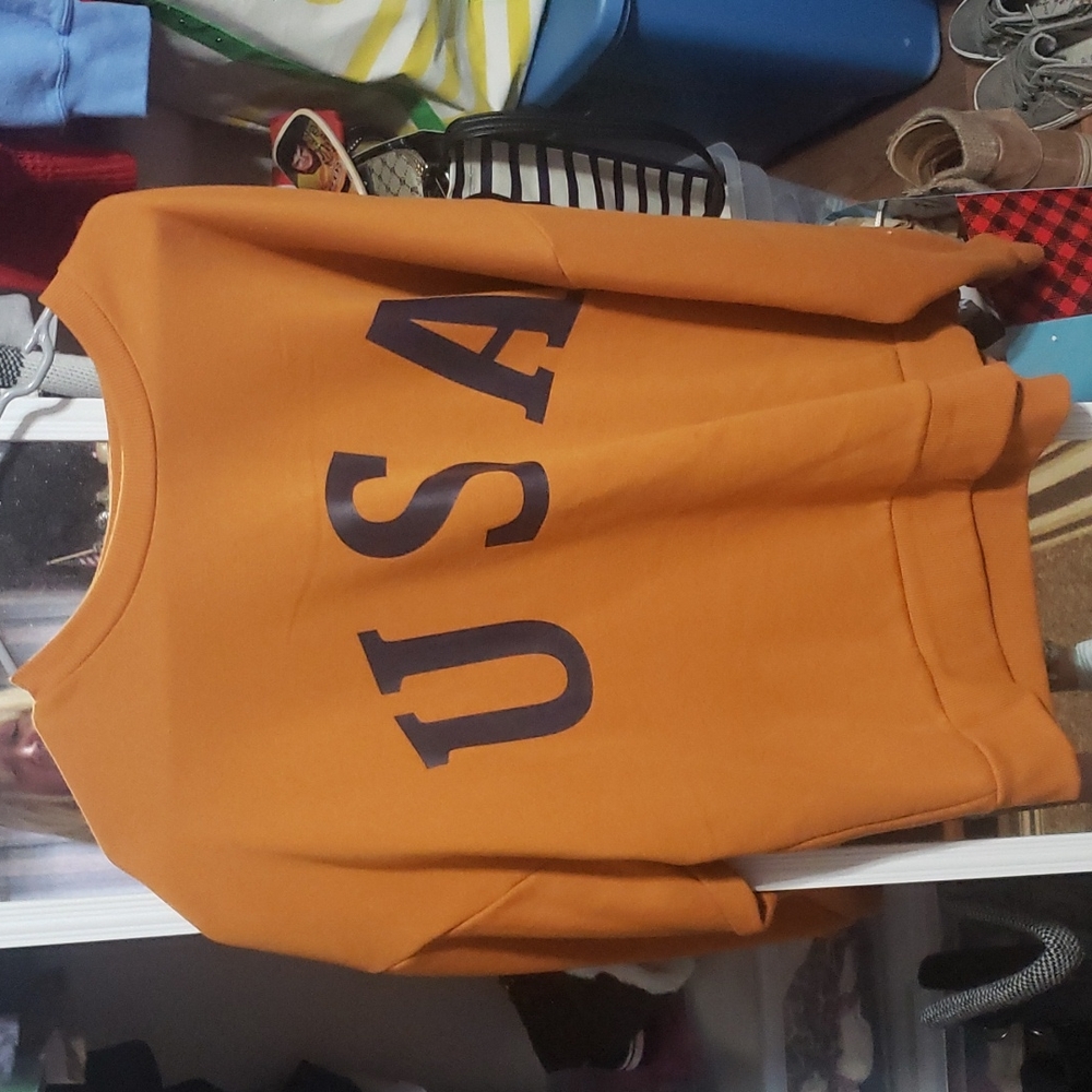 Sweatshirt, rust color